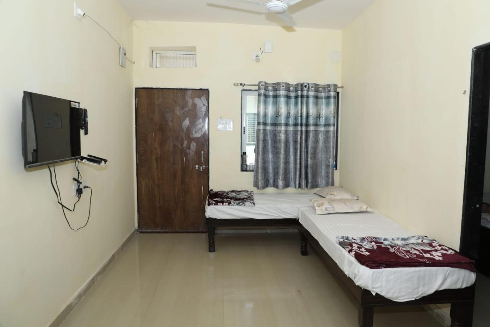 Aradhya Prime Home Stay Garudeshwar Kültér fotó